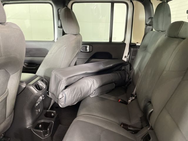 2023 Jeep Gladiator Overland 2023 Jeep Gladiator Overland