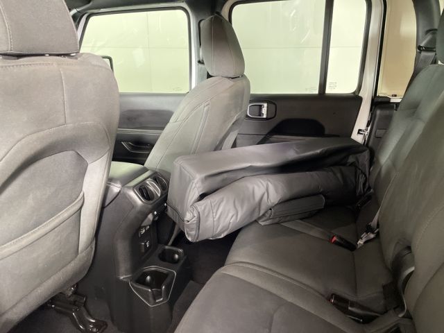 2023 Jeep Gladiator Overland 2023 Jeep Gladiator Overland