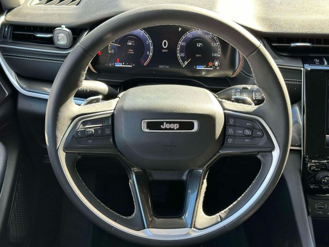 2023 Jeep Grand Cherokee Laredo 4x4 2023 Jeep Grand Cherokee Laredo 4x4