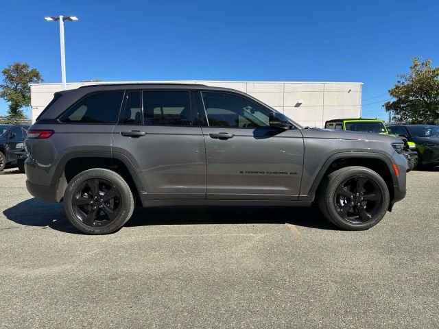 2023 Jeep Grand Cherokee Altitude 4x4 2023 Jeep Grand Cherokee Altitude 4x4