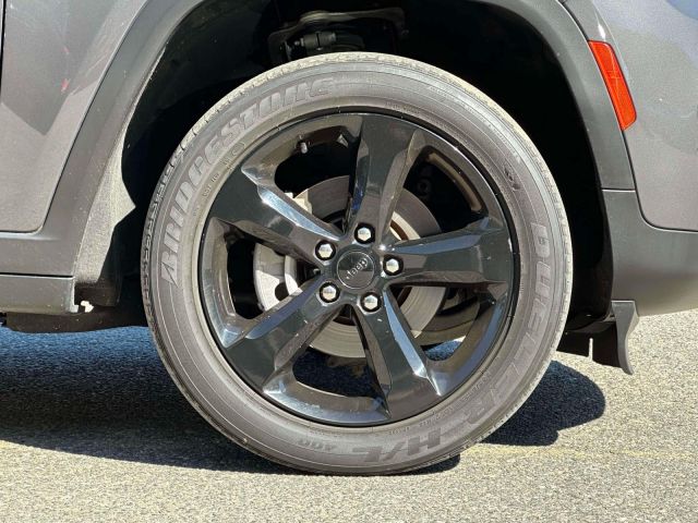 2023 Jeep Grand Cherokee Altitude 4x4 2023 Jeep Grand Cherokee Altitude 4x4