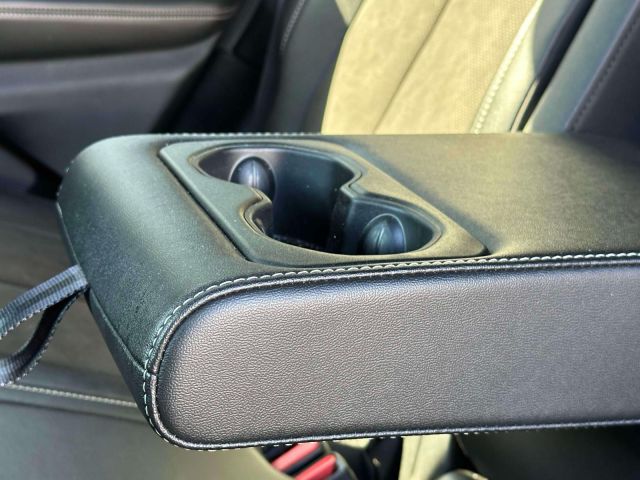 2023 Jeep Grand Cherokee Altitude 4x4 2023 Jeep Grand Cherokee Altitude 4x4