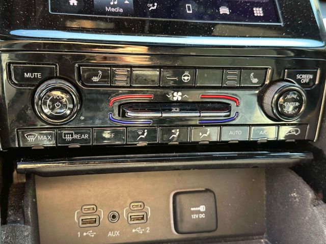 2023 Jeep Grand Cherokee Altitude 4x4 2023 Jeep Grand Cherokee Altitude 4x4