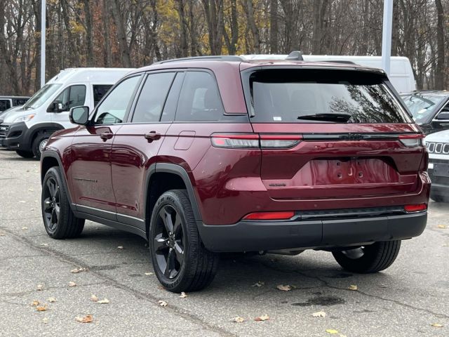 2023 Jeep Grand Cherokee Altitude 4x4
