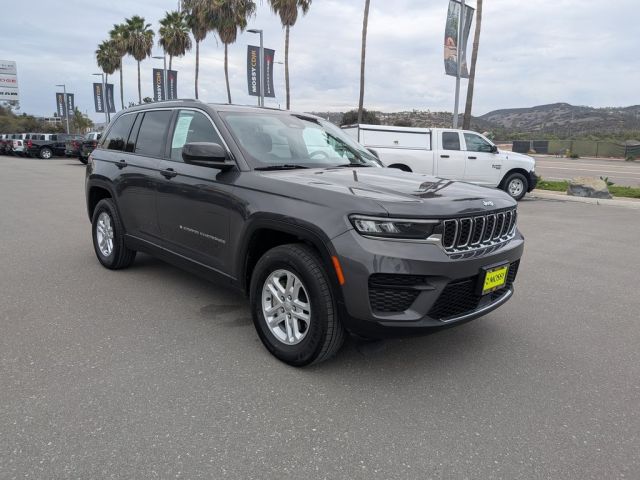 2023 Jeep Grand Cherokee Laredo 2023 Jeep Grand Cherokee Laredo