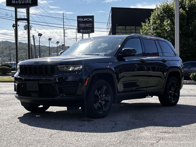 2023 Jeep Grand Cherokee Altitude X 4x4