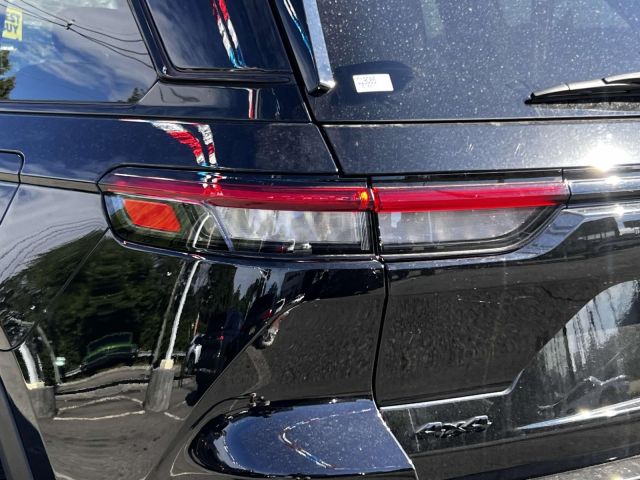 2023 Jeep Grand Cherokee Altitude X 4x4