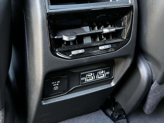 2023 Jeep Grand Cherokee Altitude X 4x4