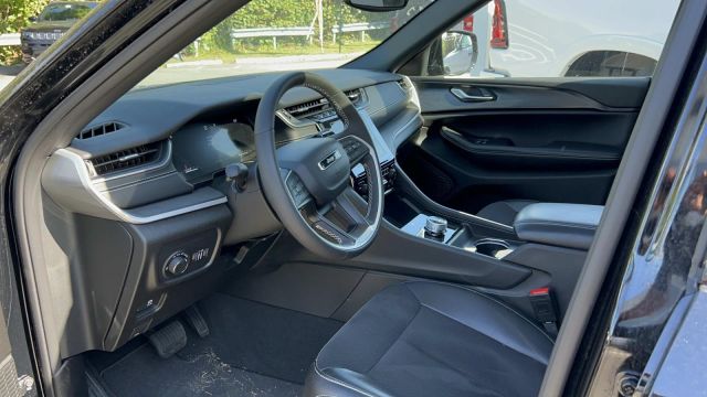 2023 Jeep Grand Cherokee Altitude X 4x4