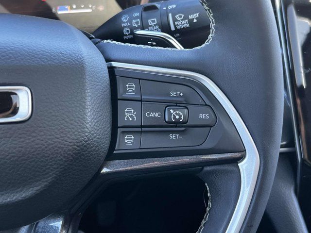 2023 Jeep Grand Cherokee Laredo