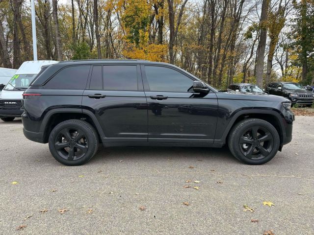 2023 Jeep Grand Cherokee Limited 4x4