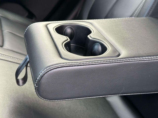 2023 Jeep Grand Cherokee Limited 4x4 2023 Jeep Grand Cherokee Limited 4x4