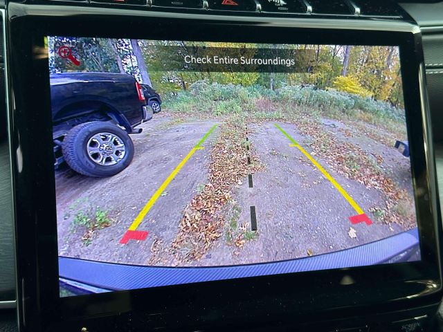 2023 Jeep Grand Cherokee Limited 4x4 2023 Jeep Grand Cherokee Limited 4x4