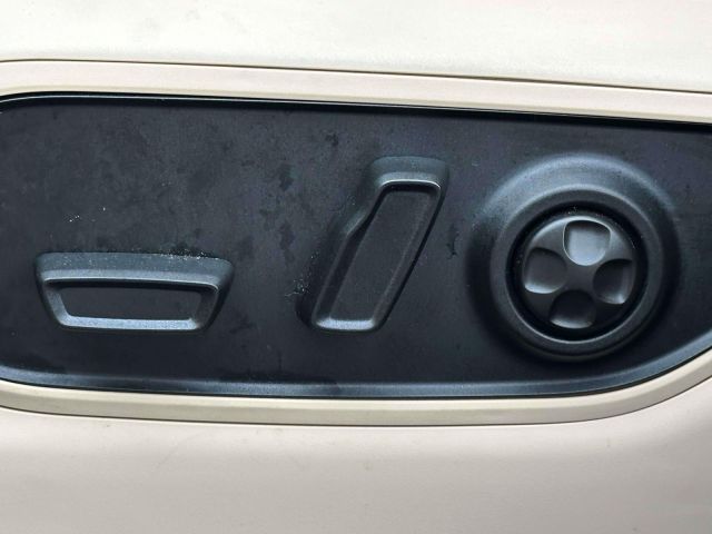 2023 Jeep Grand Cherokee Limited 4x4 2023 Jeep Grand Cherokee Limited 4x4