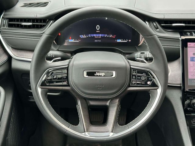 2023 Jeep Grand Cherokee Overland 4x4