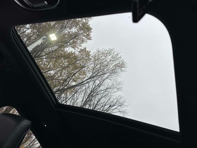 2023 Jeep Grand Cherokee Overland 4x4