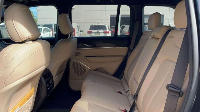 2023 Jeep Grand Cherokee 4xe 4x4