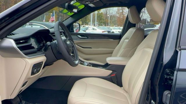 2023 Jeep Grand Cherokee 4xe 4x4 2023 Jeep Grand Cherokee 4xe 4x4