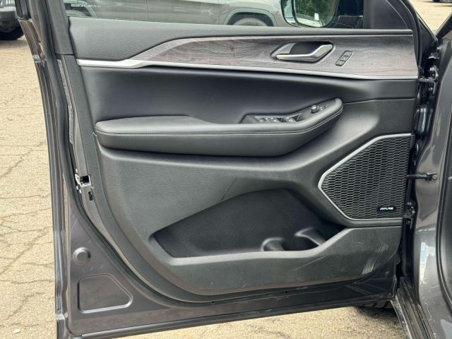 2023 Jeep Grand Cherokee 4xe 4x4