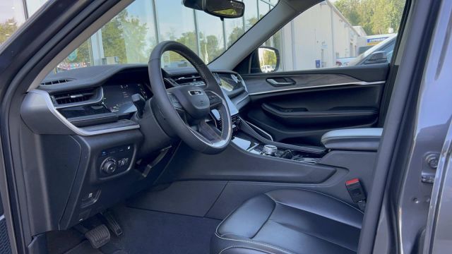2023 Jeep Grand Cherokee 4xe 4x4