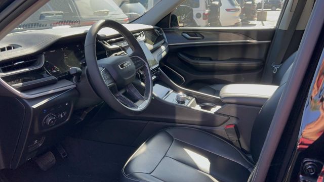 2023 Jeep Grand Cherokee 4xe 4x4