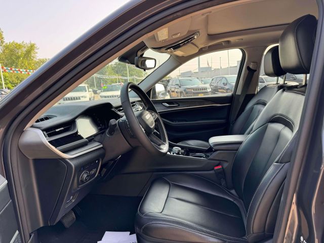 2023 Jeep Grand Cherokee 4xe 4x4