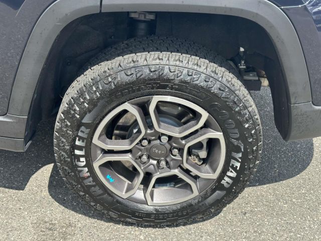 2023 Jeep Grand Cherokee 4xe Trailhawk 4x4