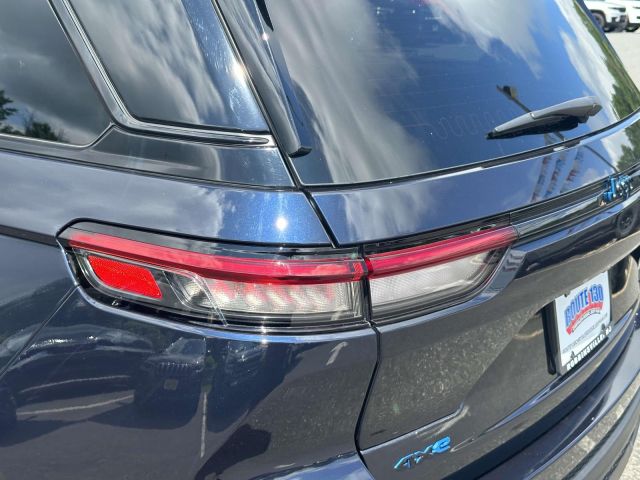 2023 Jeep Grand Cherokee 4xe Trailhawk 4x4