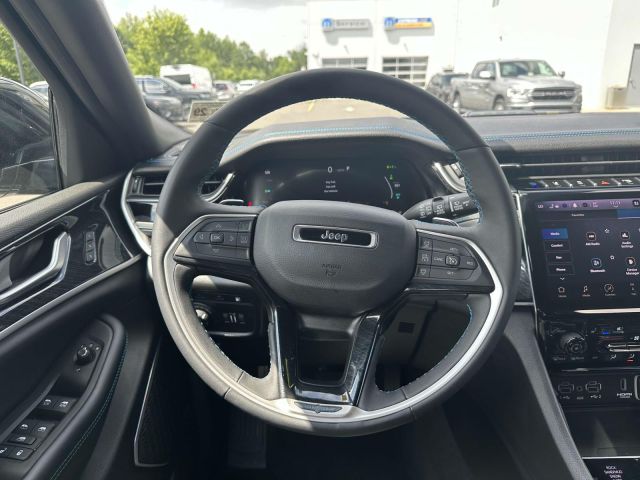 2023 Jeep Grand Cherokee 4xe Trailhawk 4x4