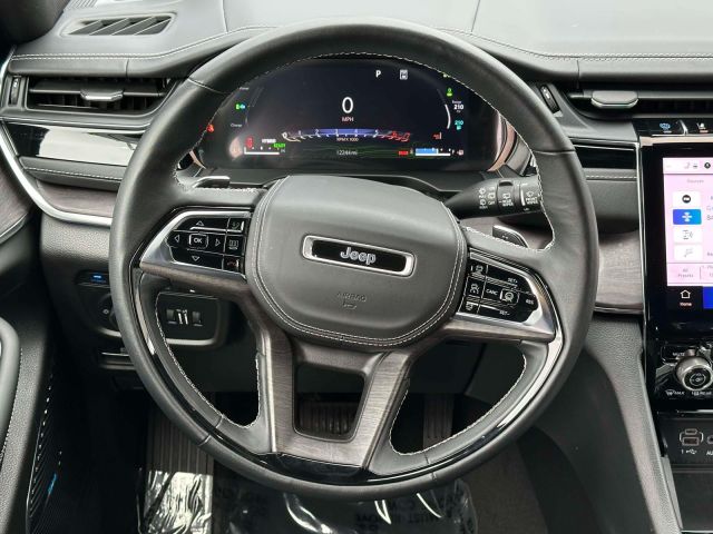 2023 Jeep Grand Cherokee 4xe Overland 4x4