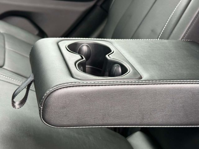 2023 Jeep Grand Cherokee 4xe Overland 4x4