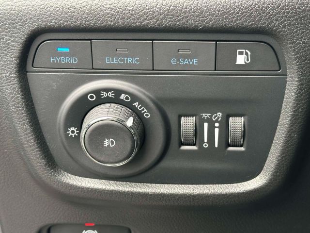 2023 Jeep Grand Cherokee 4xe Overland 4x4