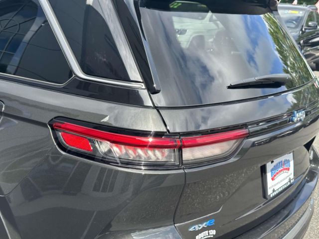 2023 Jeep Grand Cherokee 4xe Summit 4x4