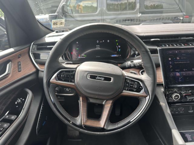 2023 Jeep Grand Cherokee 4xe Summit 4x4