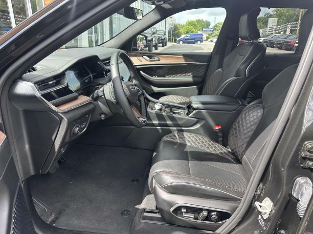 2023 Jeep Grand Cherokee 4xe Summit 4x4