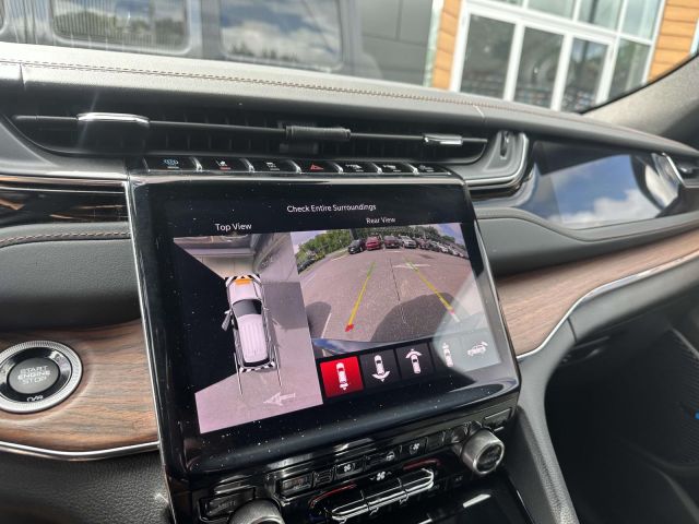 2023 Jeep Grand Cherokee 4xe Summit 4x4