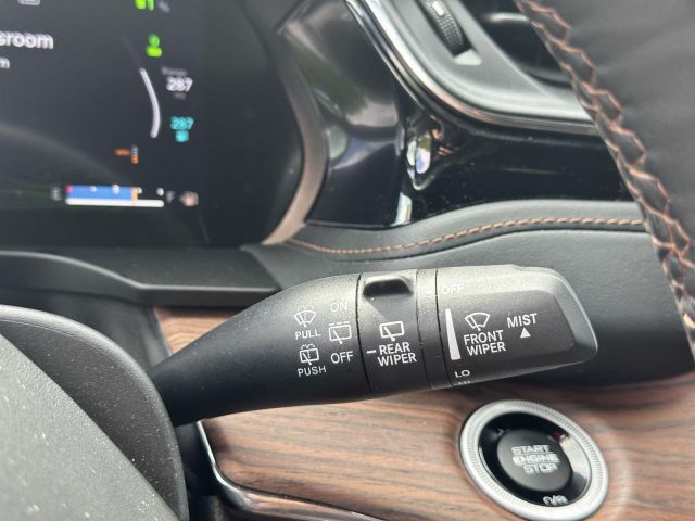 2023 Jeep Grand Cherokee 4xe Summit 4x4
