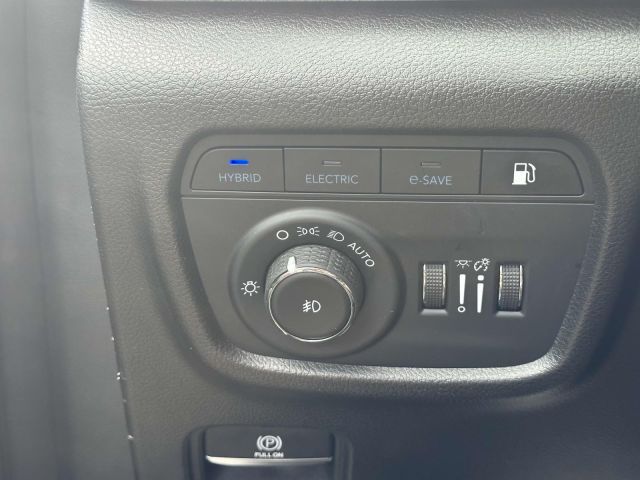 2023 Jeep Grand Cherokee 4xe Summit 4x4