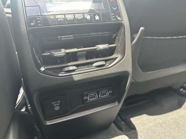 2023 Jeep Grand Cherokee 4xe Summit 4x4