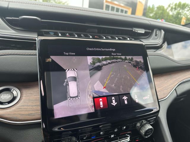 2023 Jeep Grand Cherokee 4xe Summit 4x4