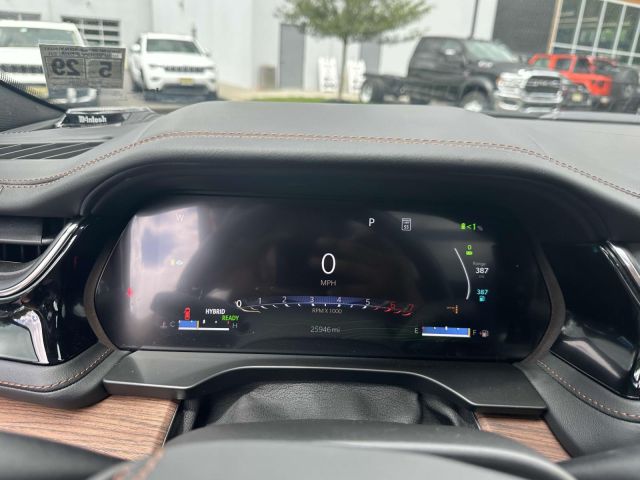 2023 Jeep Grand Cherokee 4xe Summit 4x4