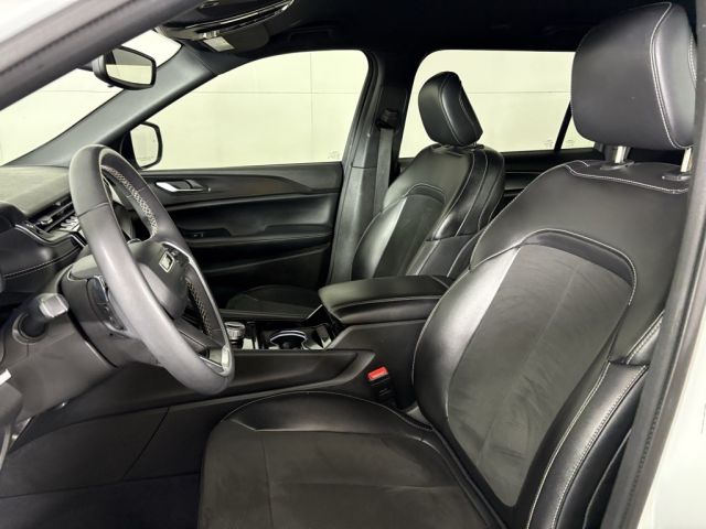 2023 Jeep Grand Cherokee L Altitude 2023 Jeep Grand Cherokee L Altitude