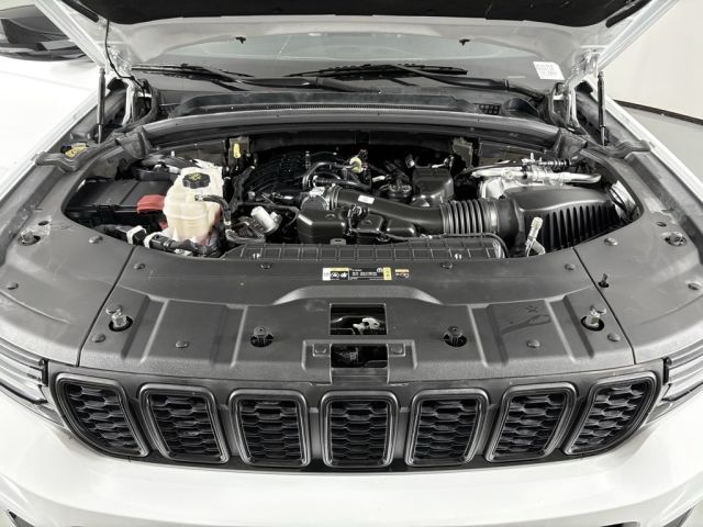 2023 Jeep Grand Cherokee L Altitude 2023 Jeep Grand Cherokee L Altitude