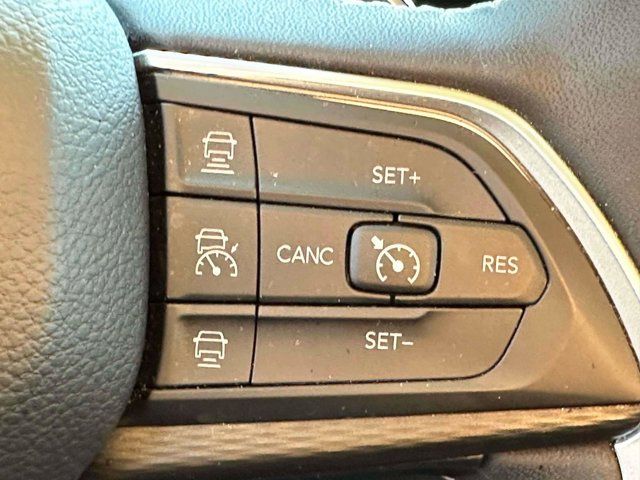 2023 Jeep Grand Cherokee L Laredo 2023 Jeep Grand Cherokee L Laredo