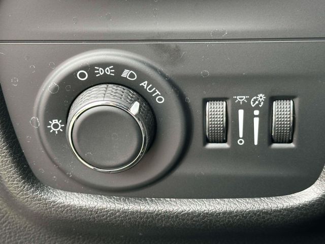 2023 Jeep Grand Cherokee L Altitude 4x4 2023 Jeep Grand Cherokee L Altitude 4x4