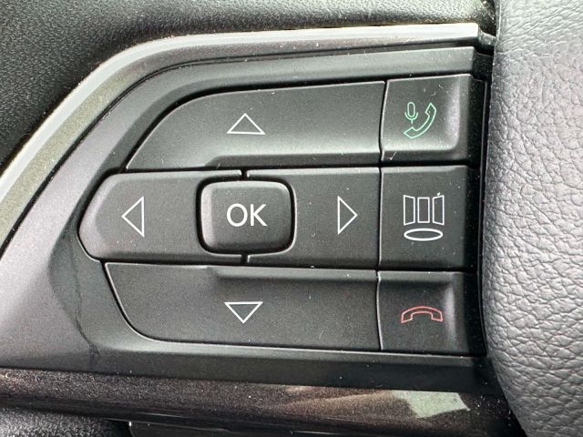 2023 Jeep Grand Cherokee L Altitude 4x4 2023 Jeep Grand Cherokee L Altitude 4x4