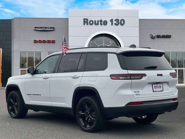 2023 Jeep Grand Cherokee L Altitude 4x4 2023 Jeep Grand Cherokee L Altitude 4x4