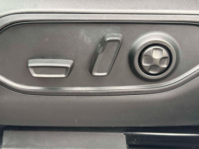 2023 Jeep Grand Cherokee L Altitude 4x4 2023 Jeep Grand Cherokee L Altitude 4x4