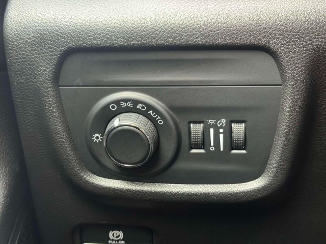 2023 Jeep Grand Cherokee L Altitude 4x4 2023 Jeep Grand Cherokee L Altitude 4x4