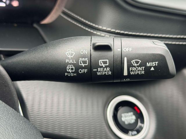 2023 Jeep Grand Cherokee L Altitude 4x4 2023 Jeep Grand Cherokee L Altitude 4x4